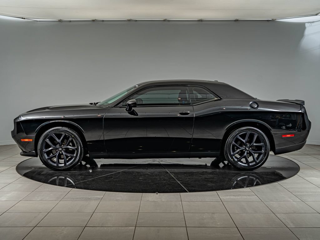Used 2021 Dodge Challenger SXT w/ Blacktop Package RWD image 8