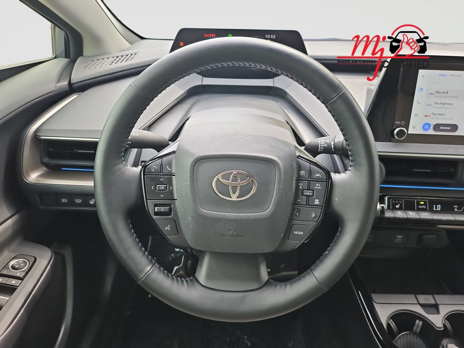 Used 2024 Toyota Prius XLE FWD image 44
