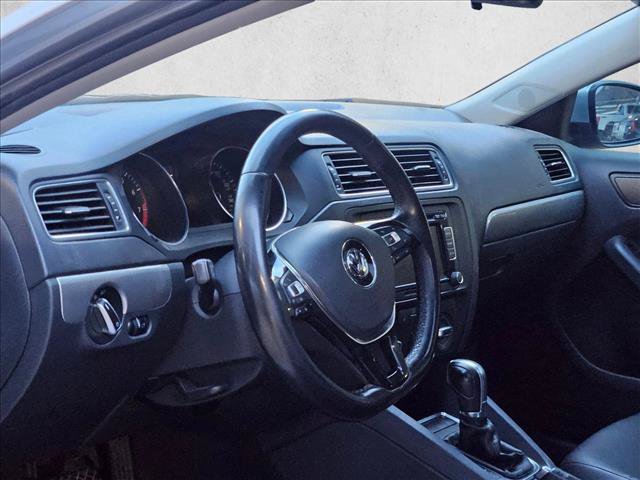 Used 2015 Volkswagen Jetta SE FWD image 8
