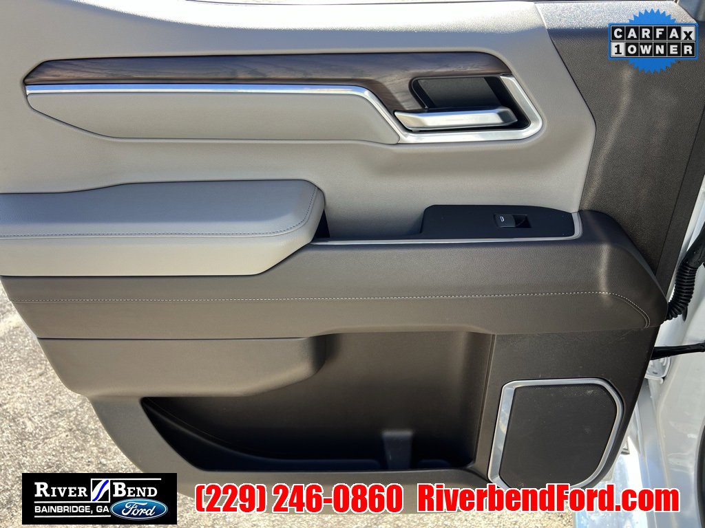 Used 2023 GMC Sierra 1500 SLT w/ SLT Premium Package image 16