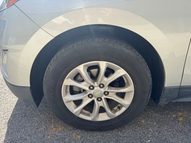Used 2020 Chevrolet Equinox LS image 6