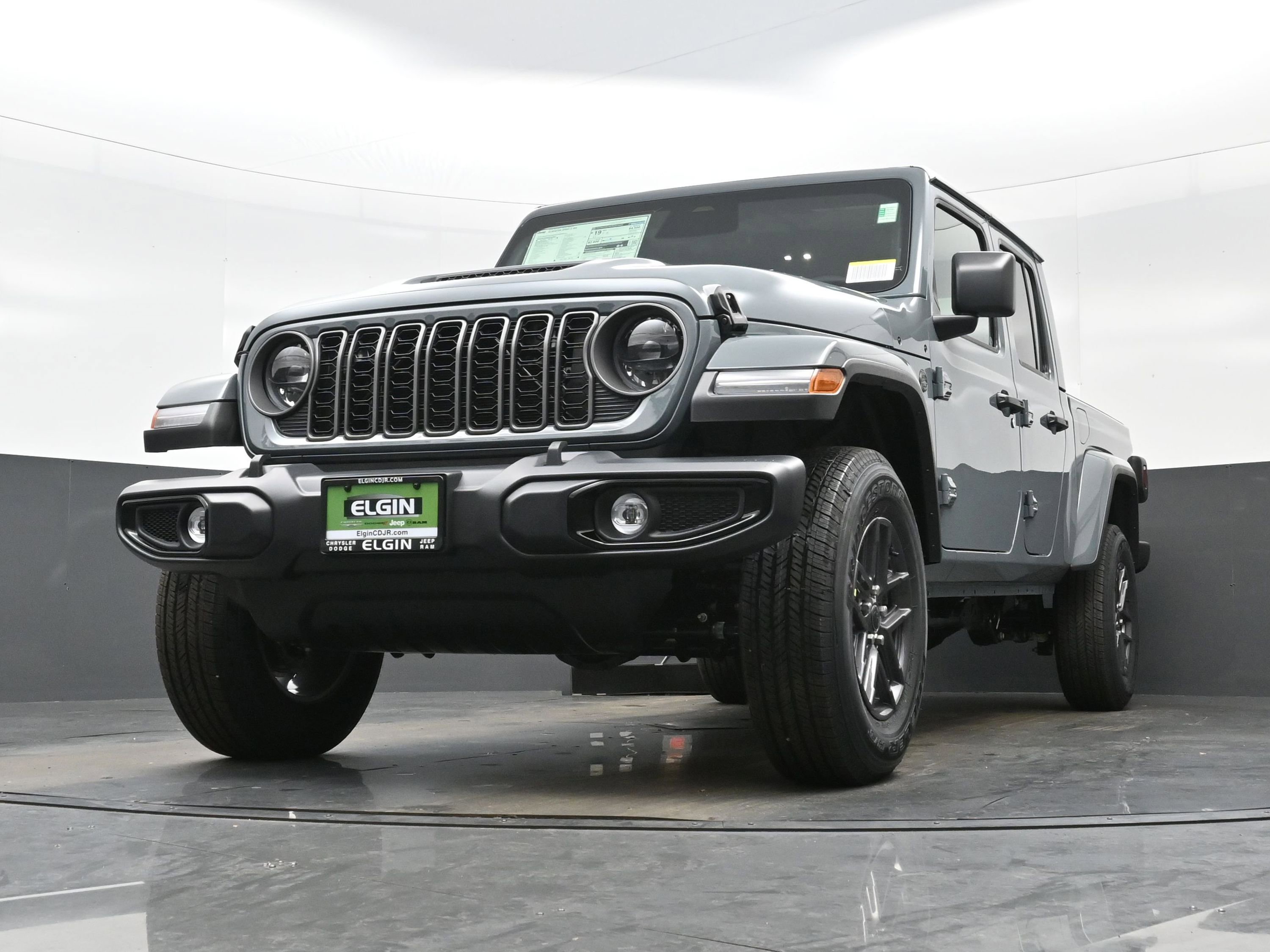 New 2026 Jeep Gladiator Sport image 11