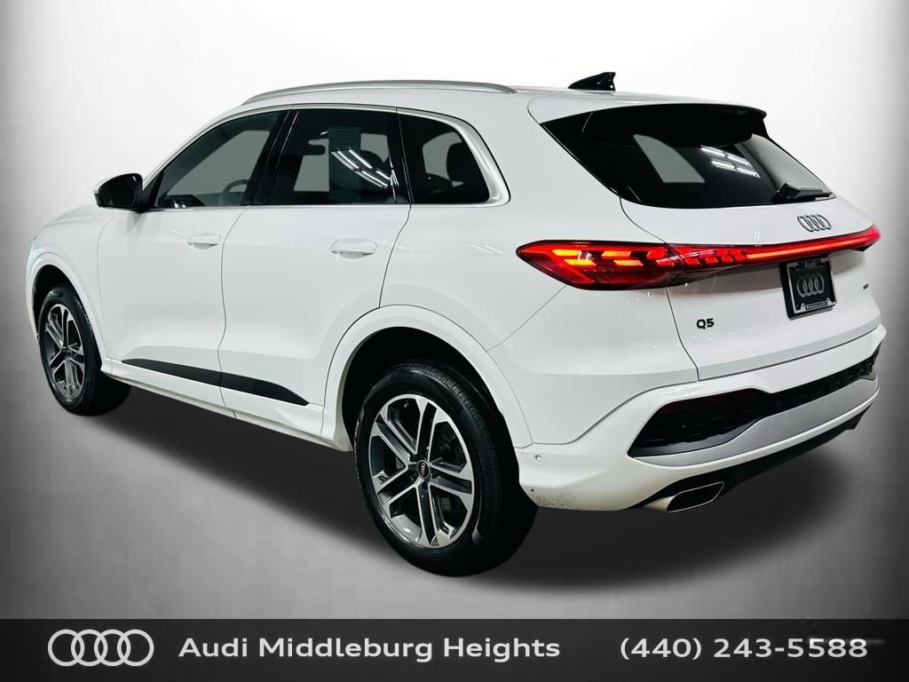 Certified 2025 Audi Q5 Premium w/ Convenience Package image 5