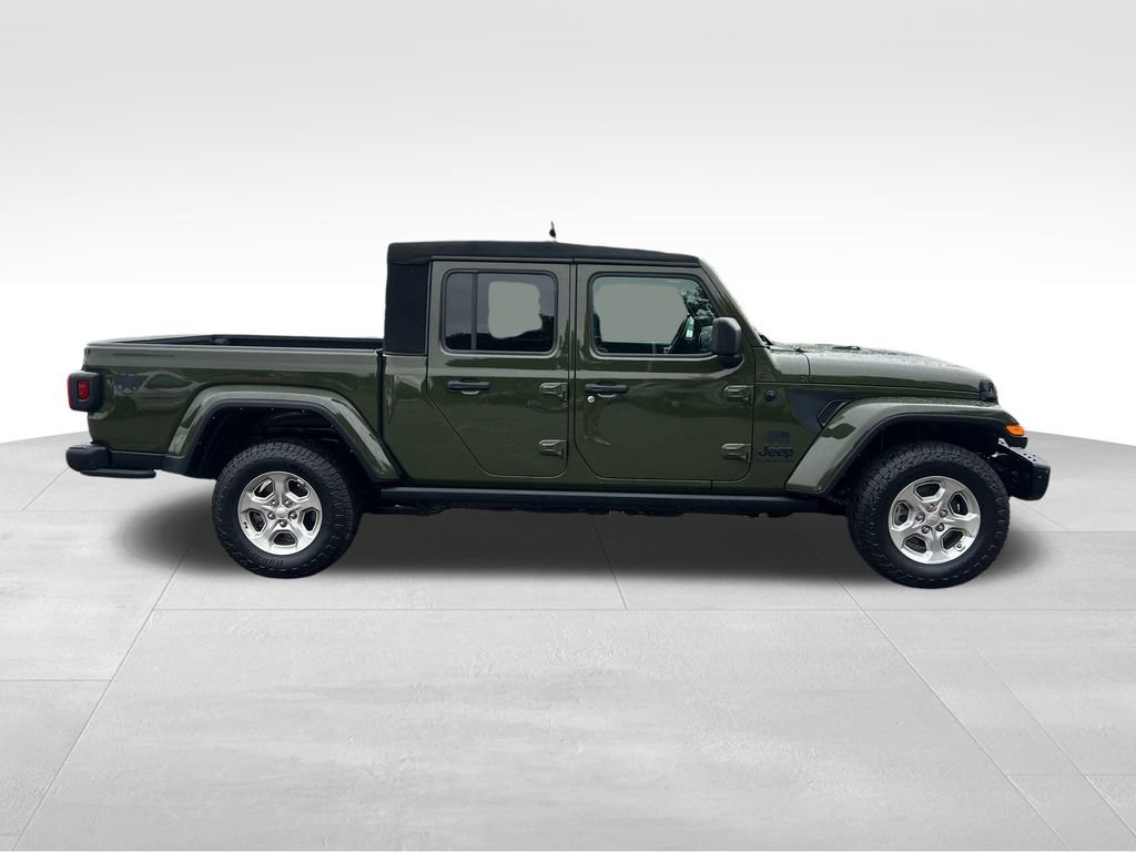 Used 2021 Jeep Gladiator Sport image 7