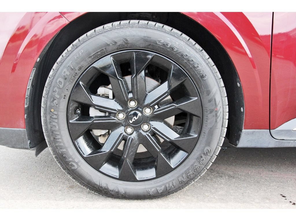 Used 2024 Kia Carnival SX Prestige FWD image 38