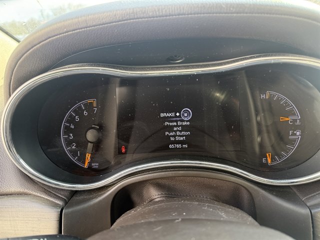 Used 2020 Jeep Grand Cherokee Overland image 25