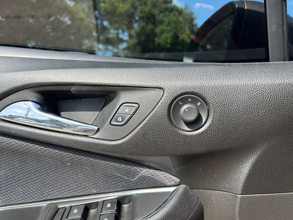 Used 2019 Chevrolet Cruze LS w/ LS Convenience Package FWD image 14