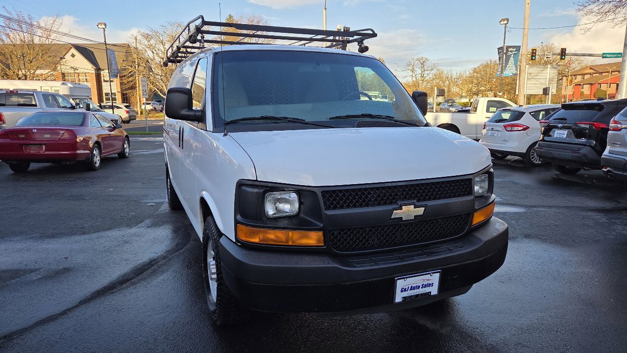 Used 2012 Chevrolet Express 3500 w/ Power Package image 4
