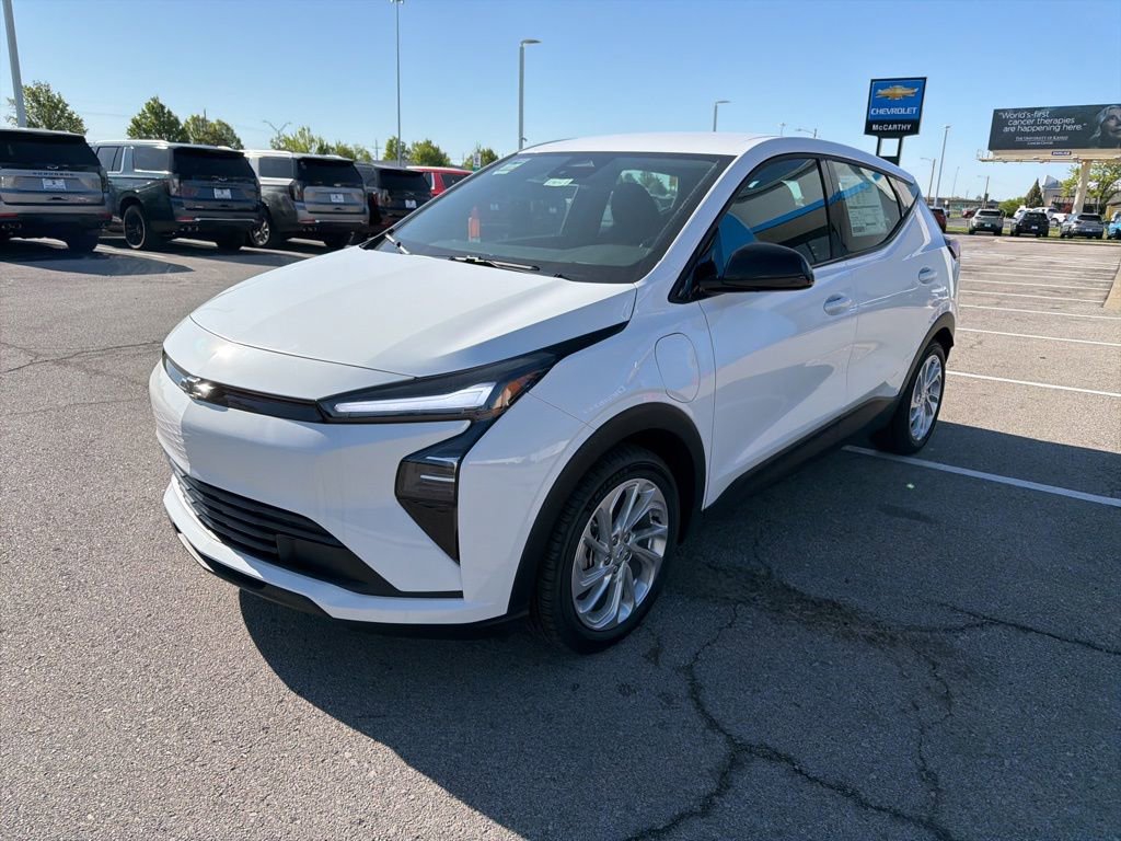 New 2027 Chevrolet Bolt LT w/ Comfort Package FWD image 7