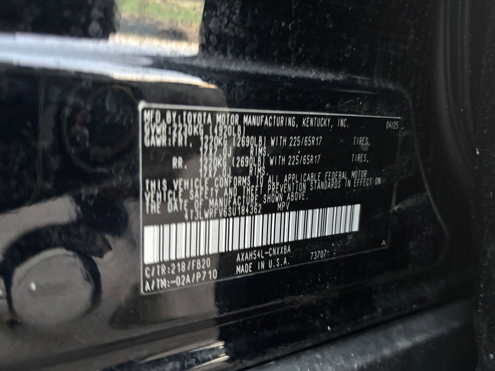 Used 2025 Toyota RAV4 LE image 28