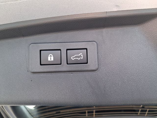 Used 2025 Subaru Outback Premium w/ Popular Package #1A image 13