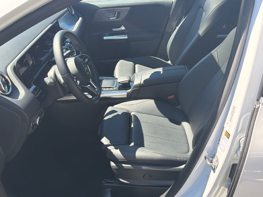 Used 2023 Mercedes-Benz GLA 250 image 9