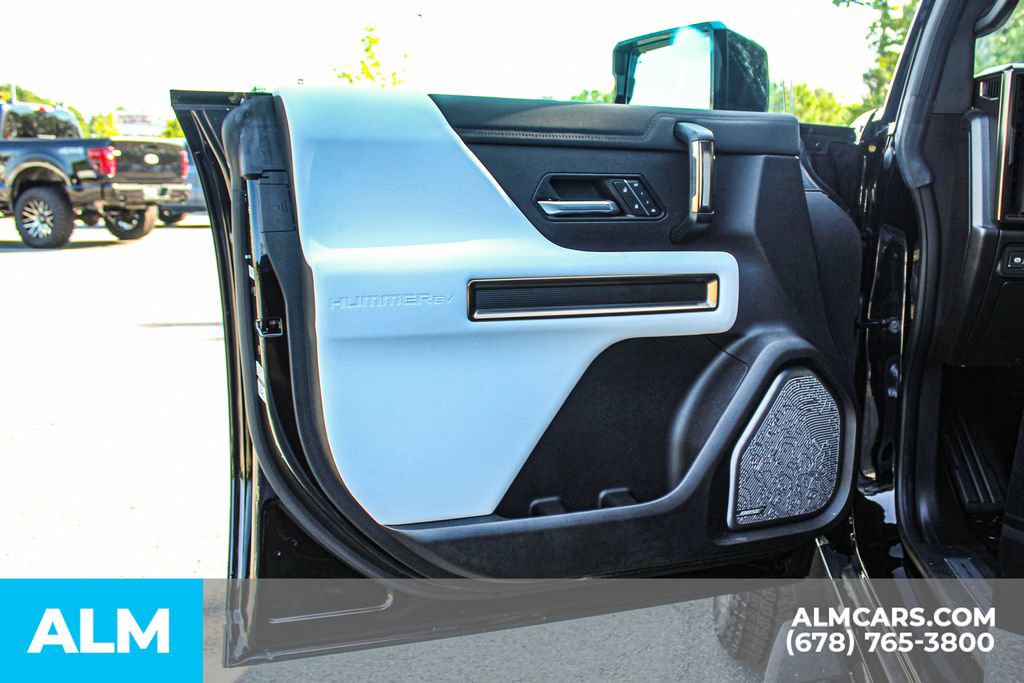 Used 2024 GMC Hummer EV 3X AWD/4WD image 33