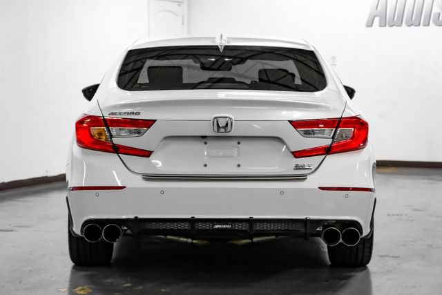 Used 2019 Honda Accord Touring image 15