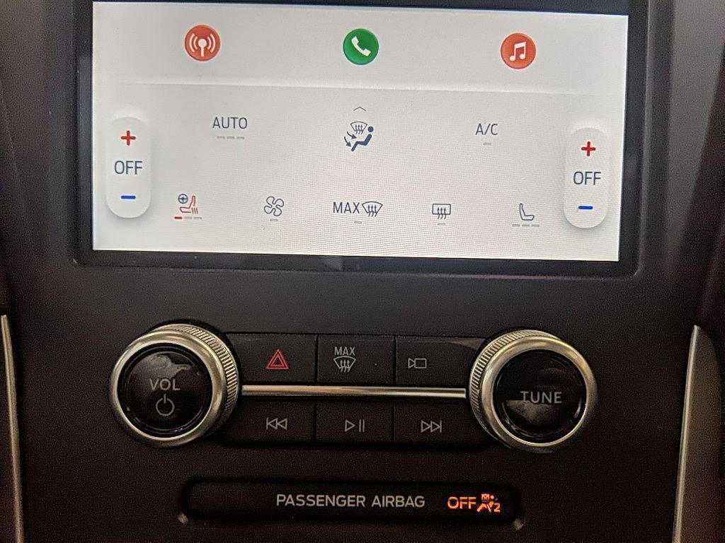 Used 2022 Ford Edge ST-Line AWD/4WD image 21