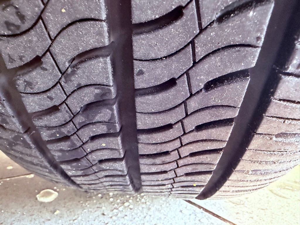 Used 2020 Volvo S60 T5 Momentum w/ Protection Package Premier image 17