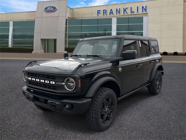 New 2025 Ford Bronco Big Bend w/ Black Diamond Package image 3