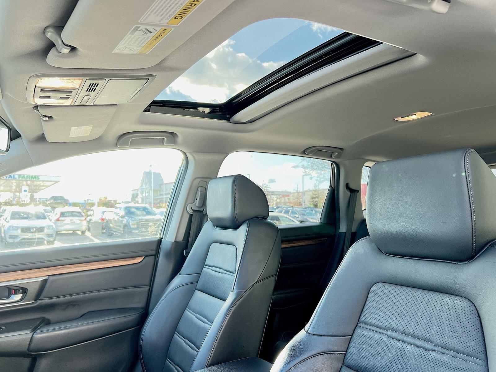 Used 2018 Honda CR-V Touring image 23