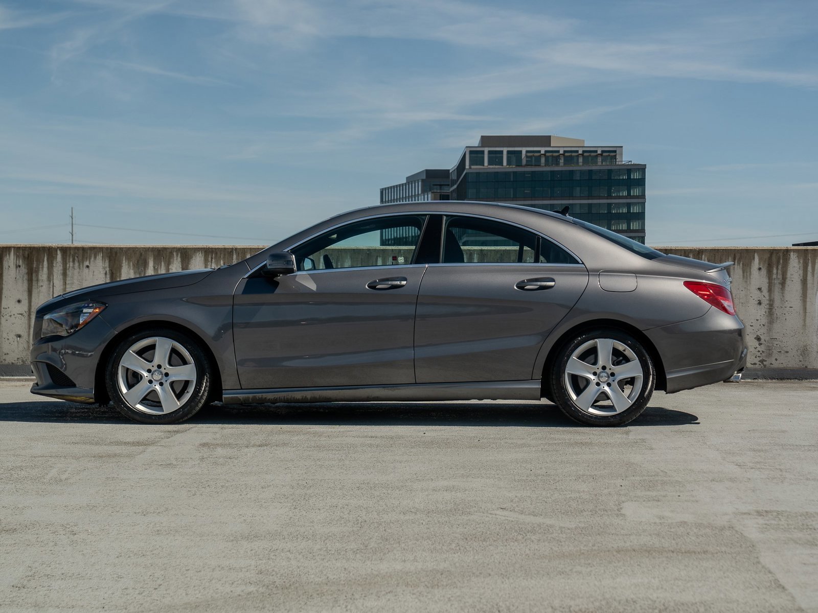 Used 2016 Mercedes-Benz CLA 250 4MATIC image 3