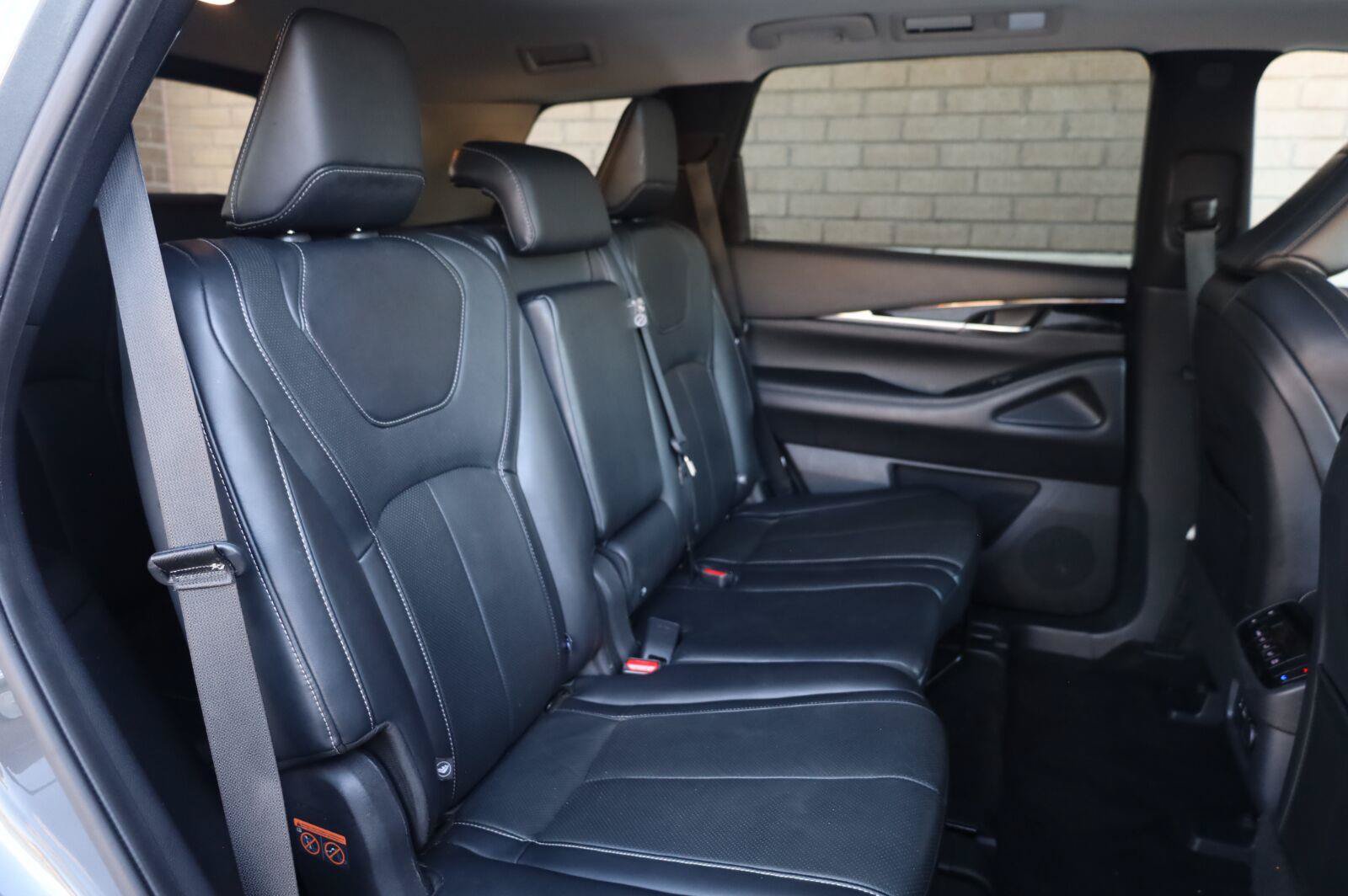 Used 2023 INFINITI QX60 Pure FWD image 27