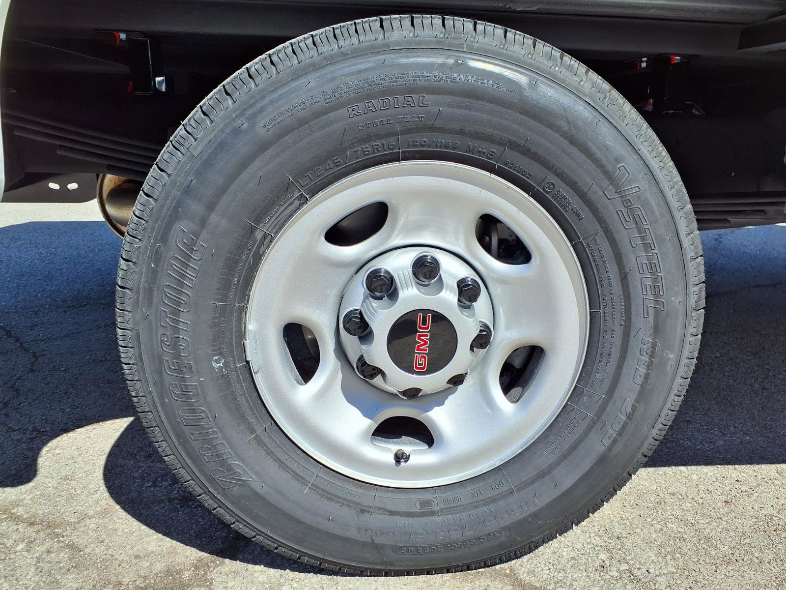 New 2025 GMC Savana 3500 w/ Power Convenience Package RWD image 22