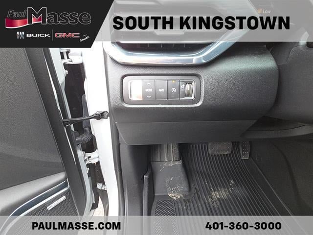 Used 2025 GMC Acadia Elevation w/ Elevation Premium Package AWD/4WD image 11