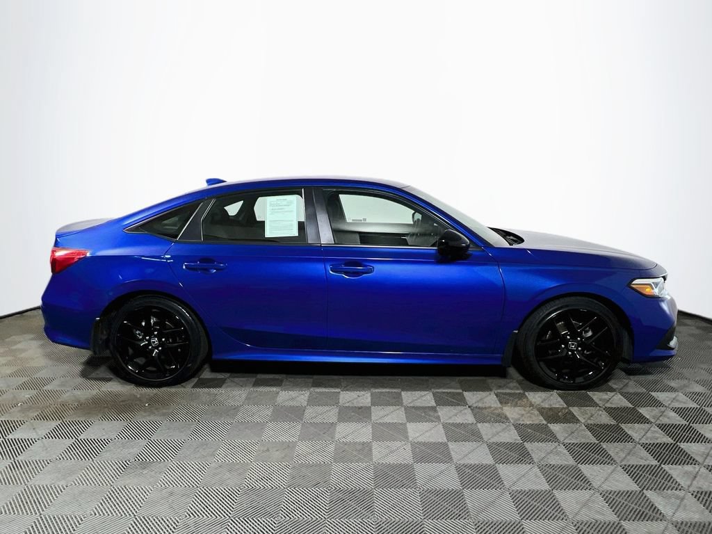 Used 2023 Honda Civic Sport image 8