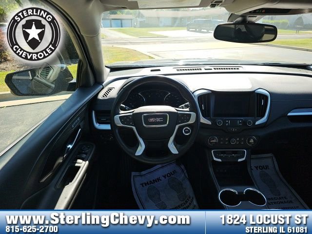 Used 2023 GMC Terrain SLT w/ Elevation Edition image 27
