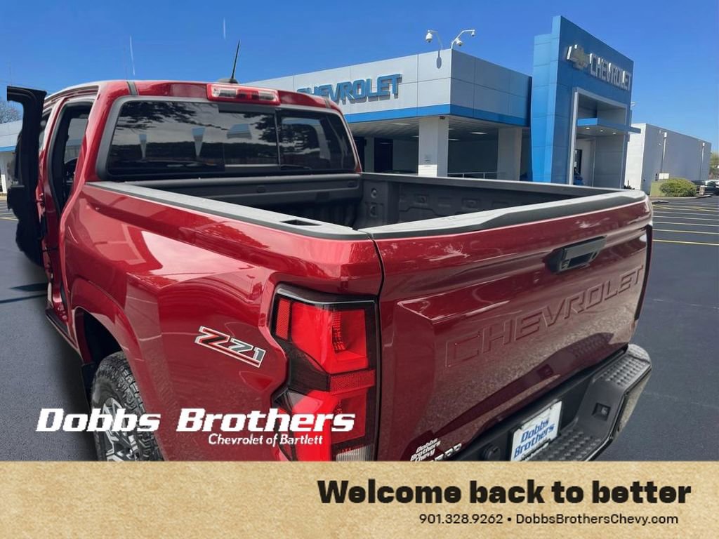 Certified 2023 Chevrolet Colorado Z71 w/ Z71 Convenience Package 2 AWD/4WD image 32