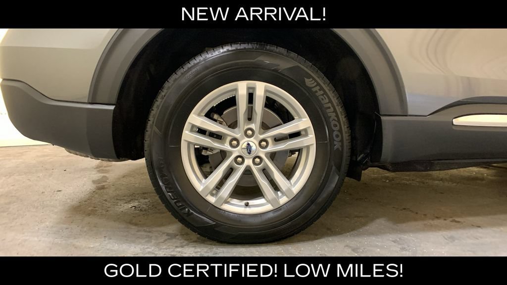 Certified 2023 Ford Explorer XLT AWD/4WD image 16