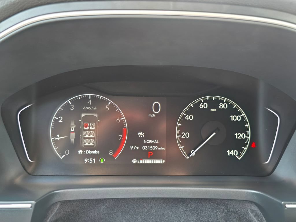 Used 2025 Honda Pilot Touring image 23