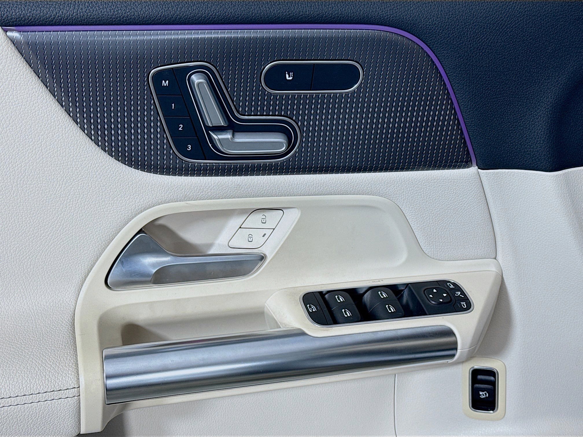 Used 2021 Mercedes-Benz GLA 250 image 17