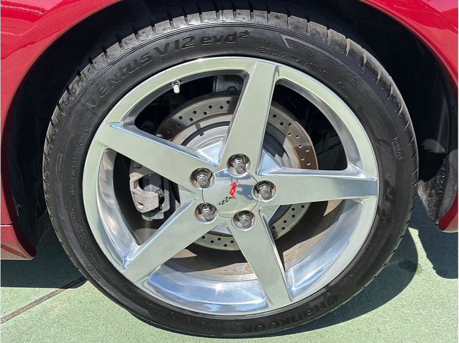 Used 2006 Chevrolet Corvette Convertible w/ Preferred Equipment Group image 13