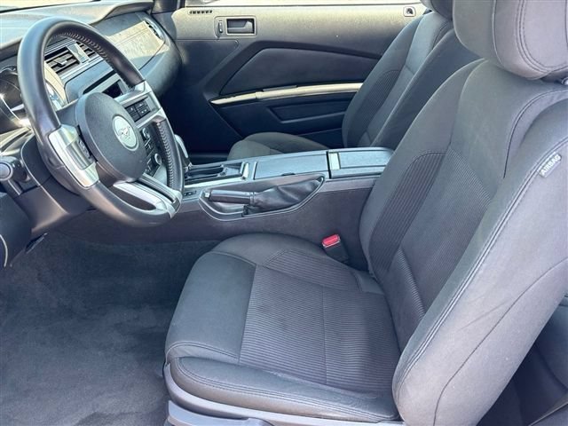 Used 2014 Ford Mustang Coupe RWD image 14
