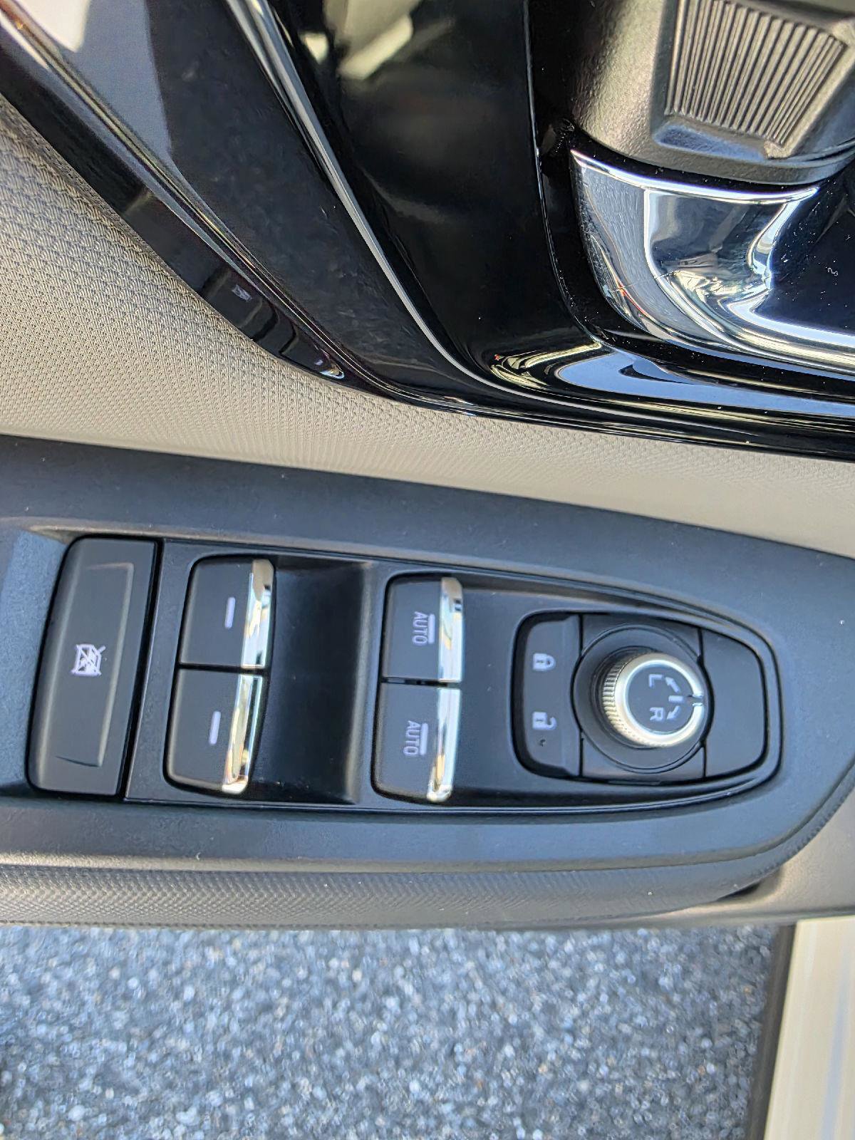 Used 2025 Subaru Forester Sport image 10