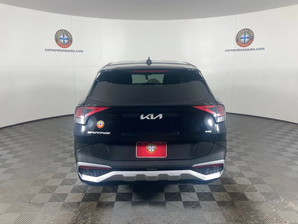 Certified 2025 Kia Sportage LX AWD/4WD image 37