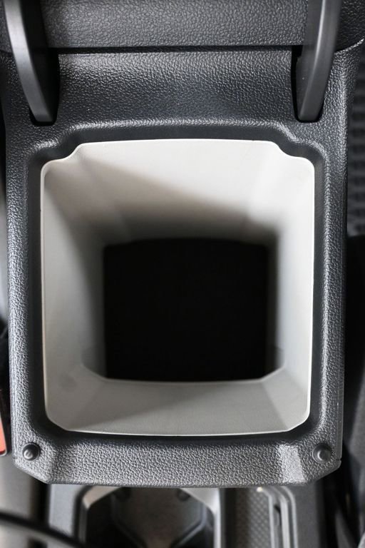 Used 2025 Volkswagen Taos S image 36