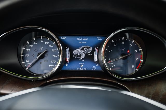 Used 2019 Maserati Quattroporte S Q4 AWD/4WD image 9