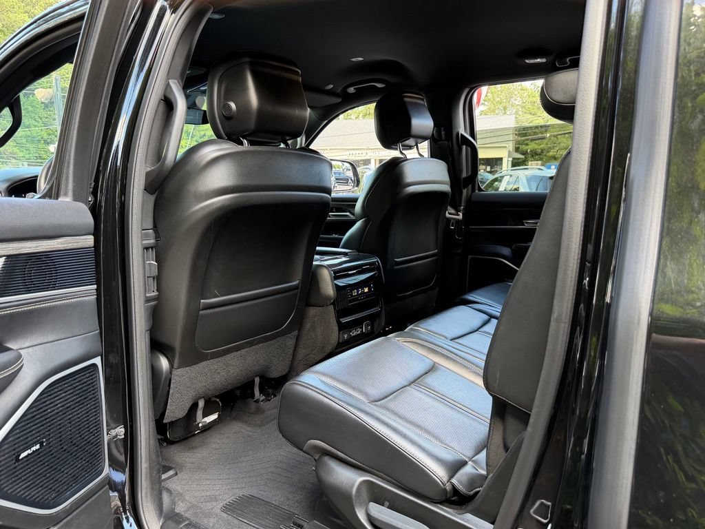 Used 2022 Jeep Wagoneer Series II AWD/4WD image 31