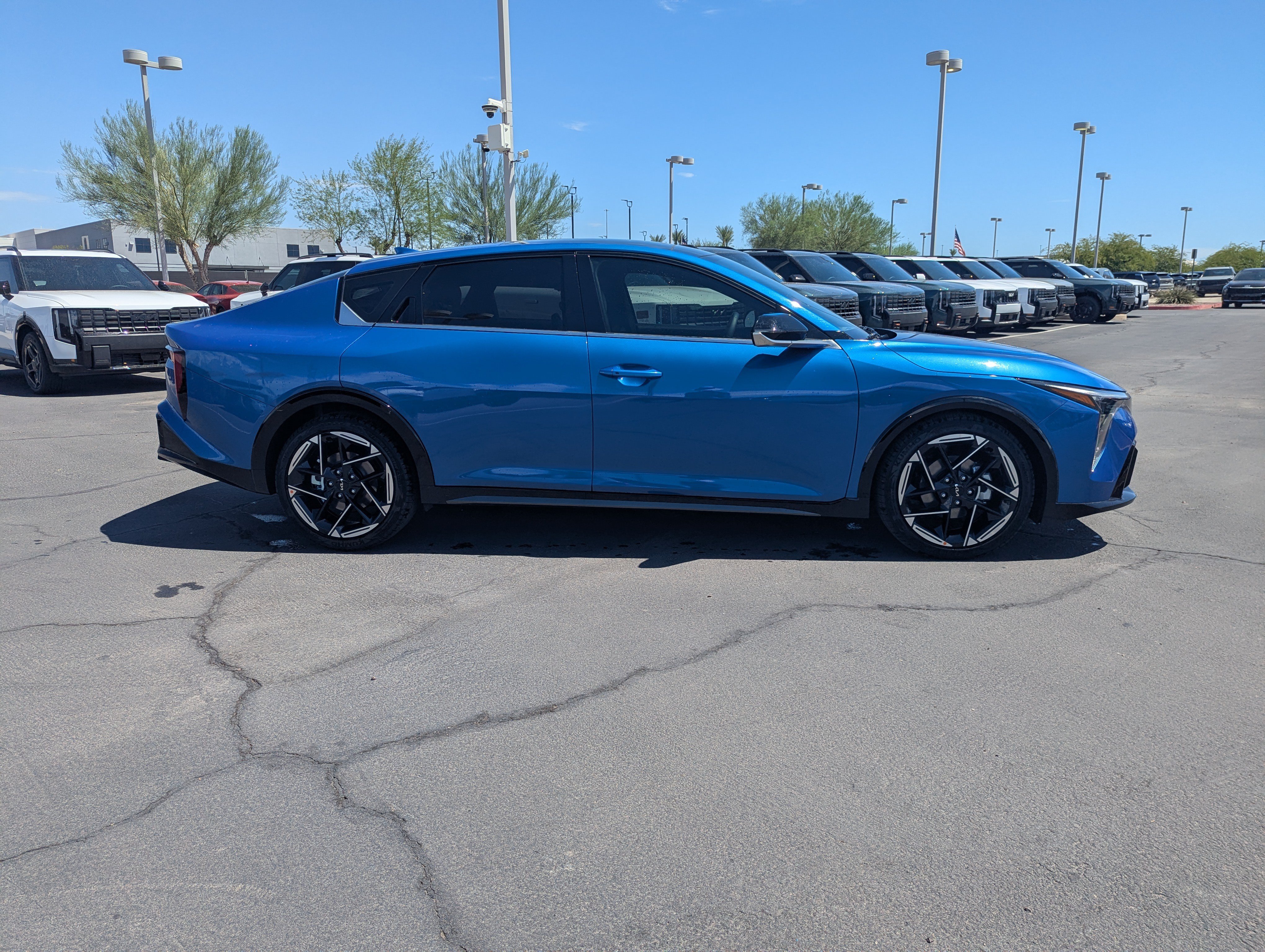 New 2026 Kia K4 GT-Line w/ GT-Line Sunroof Package FWD image 7
