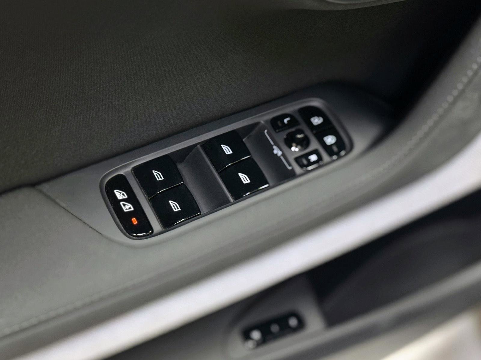 Used 2024 Polestar Polestar 2 image 12