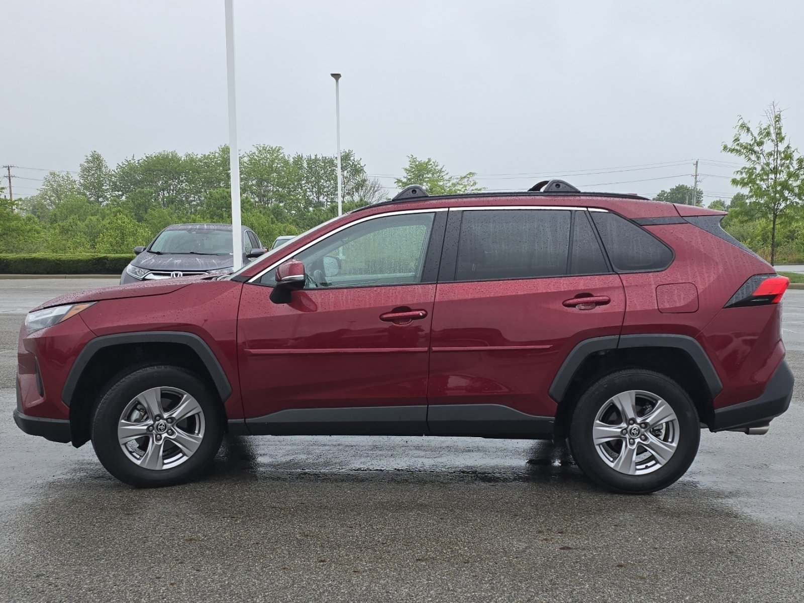 Used 2023 Toyota RAV4 XLE AWD/4WD image 14