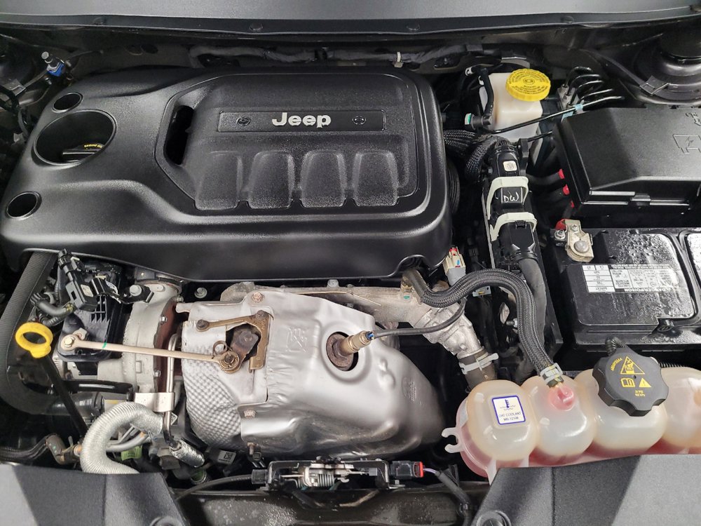 Used 2020 Jeep Cherokee High Altitude AWD/4WD image 30
