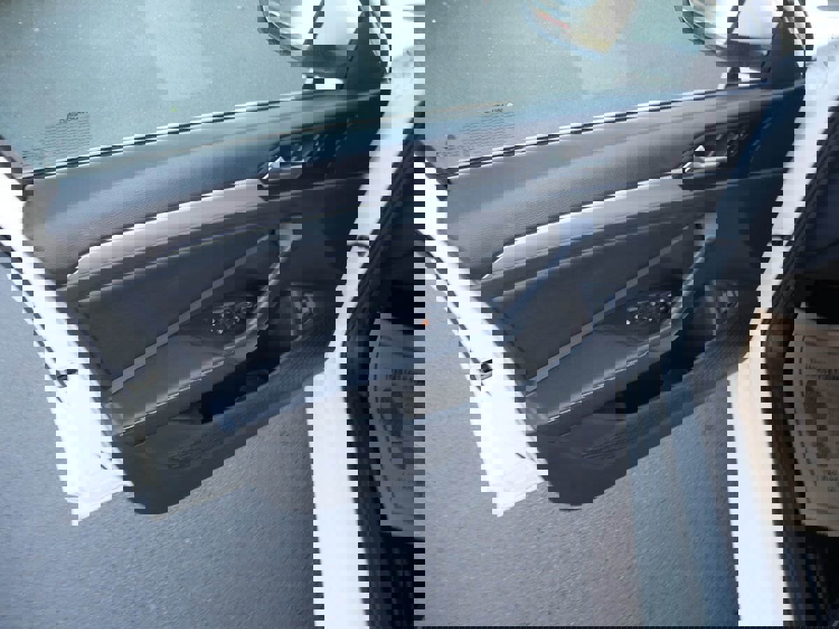 Used 2024 Volkswagen Jetta S image 17