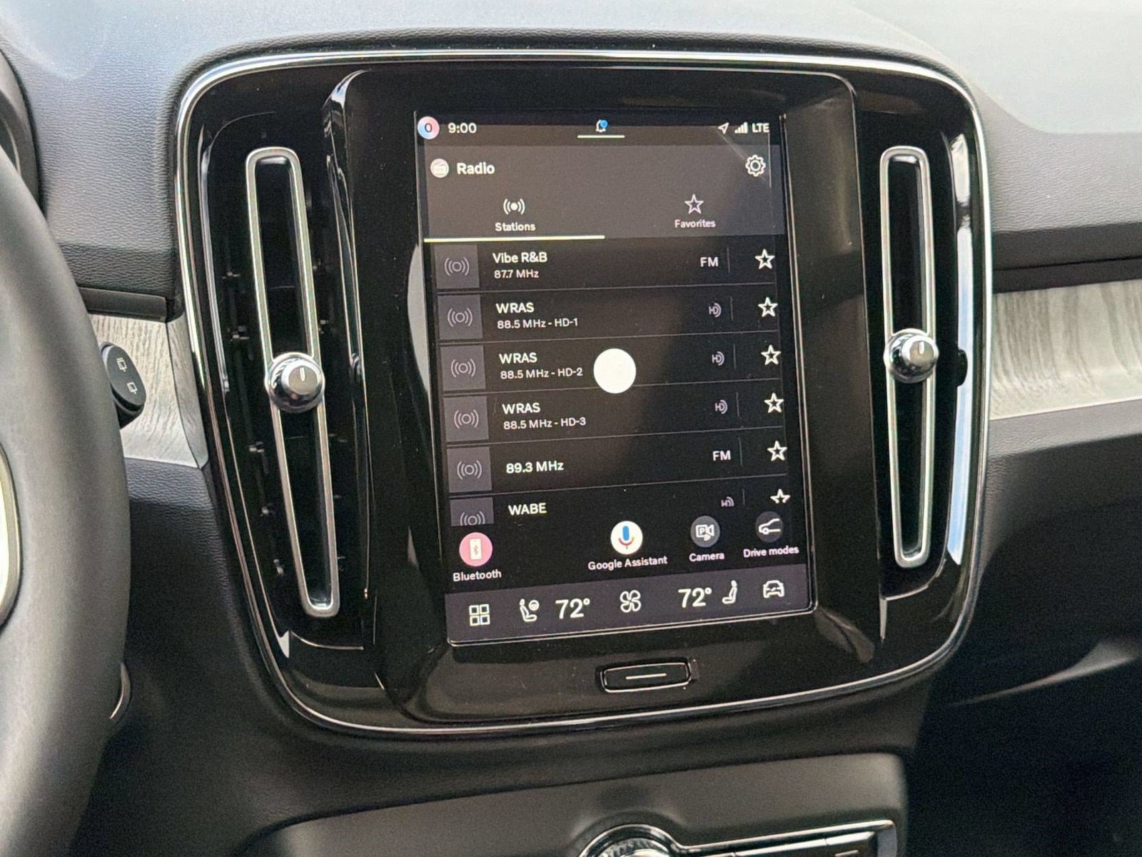 New 2026 Volvo XC40 B5 Plus w/ Climate Package AWD/4WD image 22