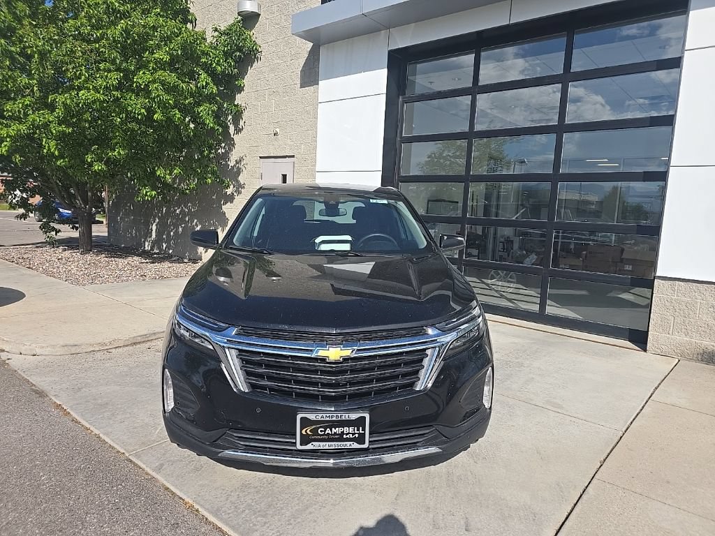 Used 2024 Chevrolet Equinox LT AWD/4WD image 2