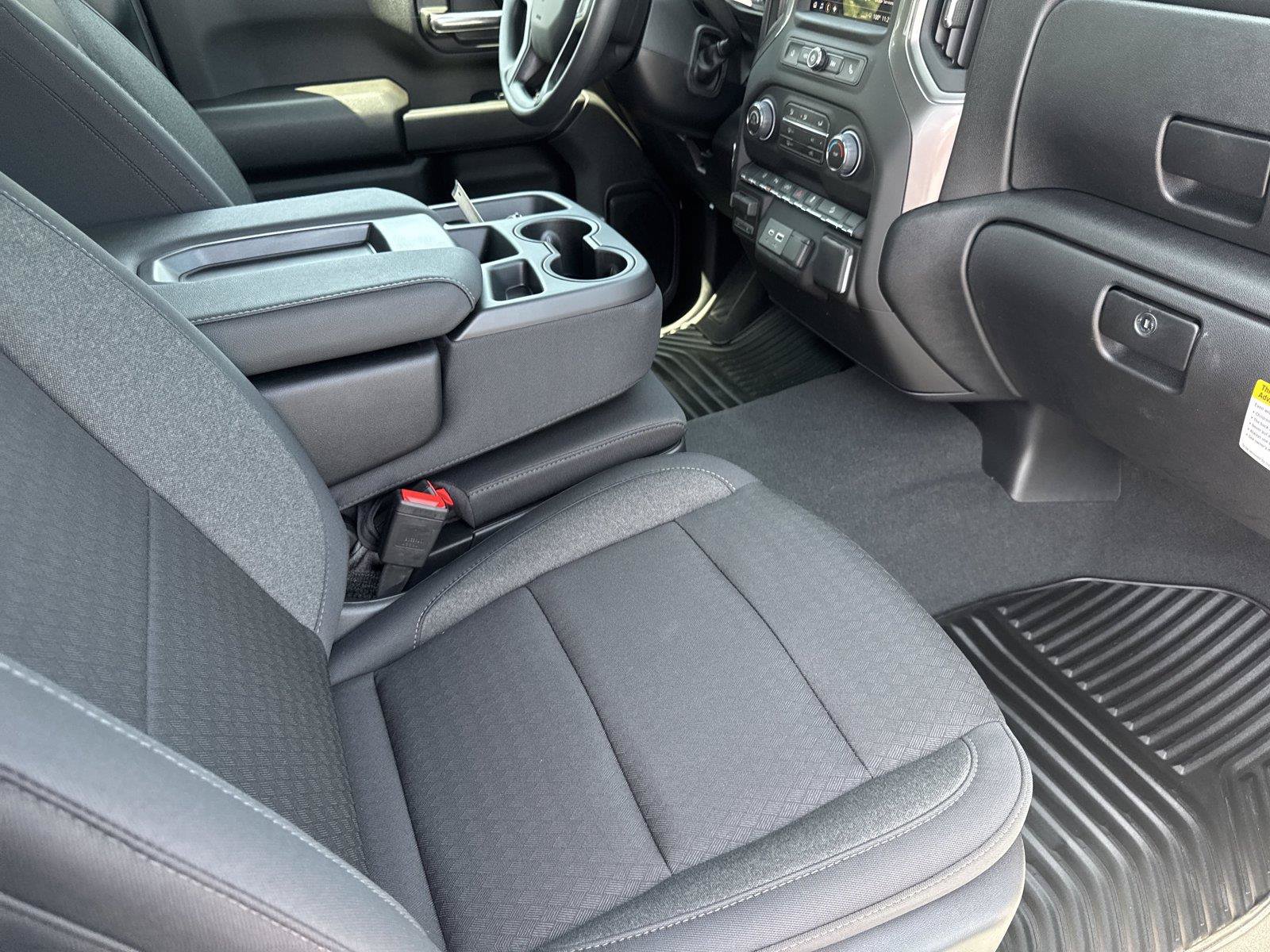New 2026 Chevrolet Silverado 2500 Custom w/ Custom Value Package AWD/4WD image 34
