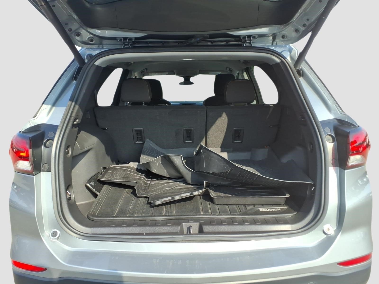Used 2024 Chevrolet Equinox LT w/ LPO, Floor Liner Package AWD/4WD image 15