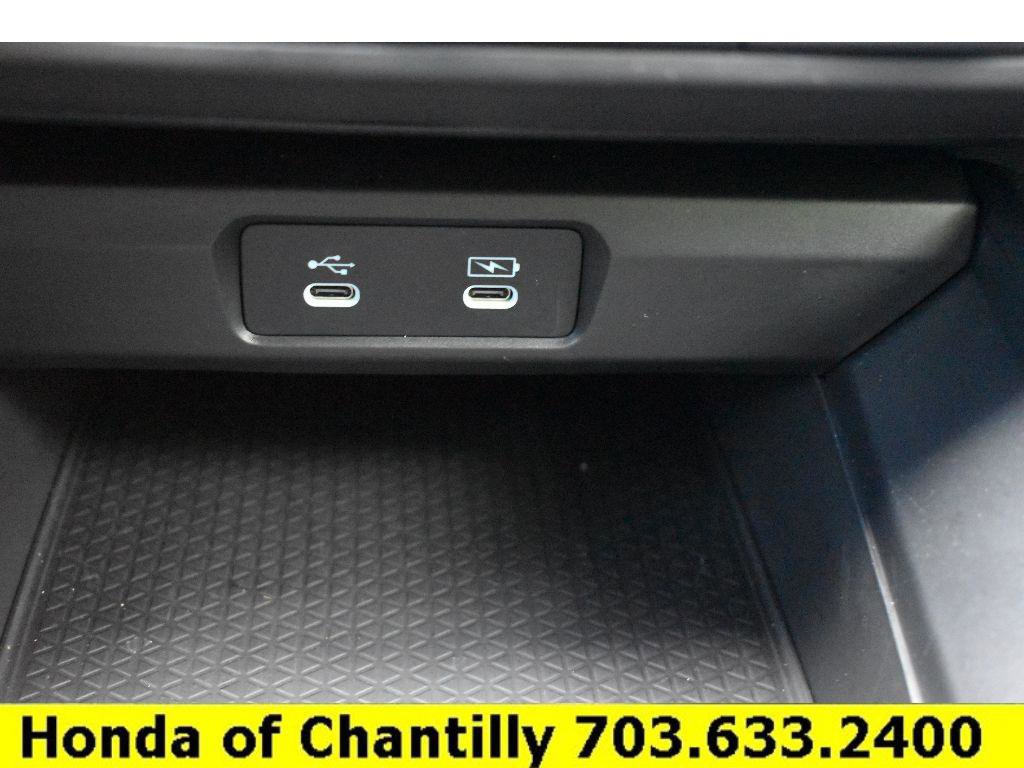 Used 2025 Honda Accord SE image 17