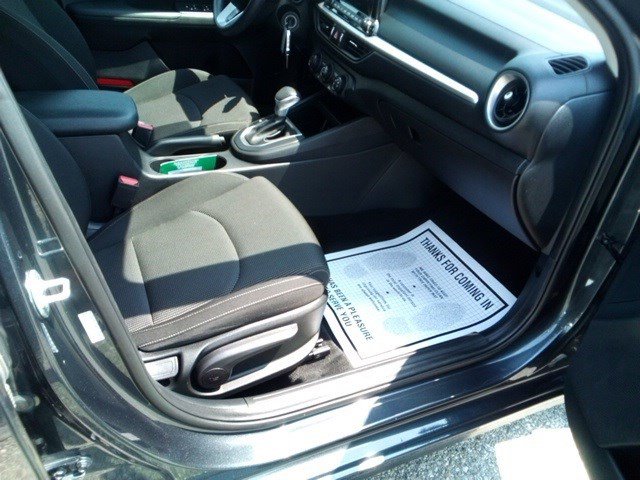 Used 2020 Kia Forte LXS image 18